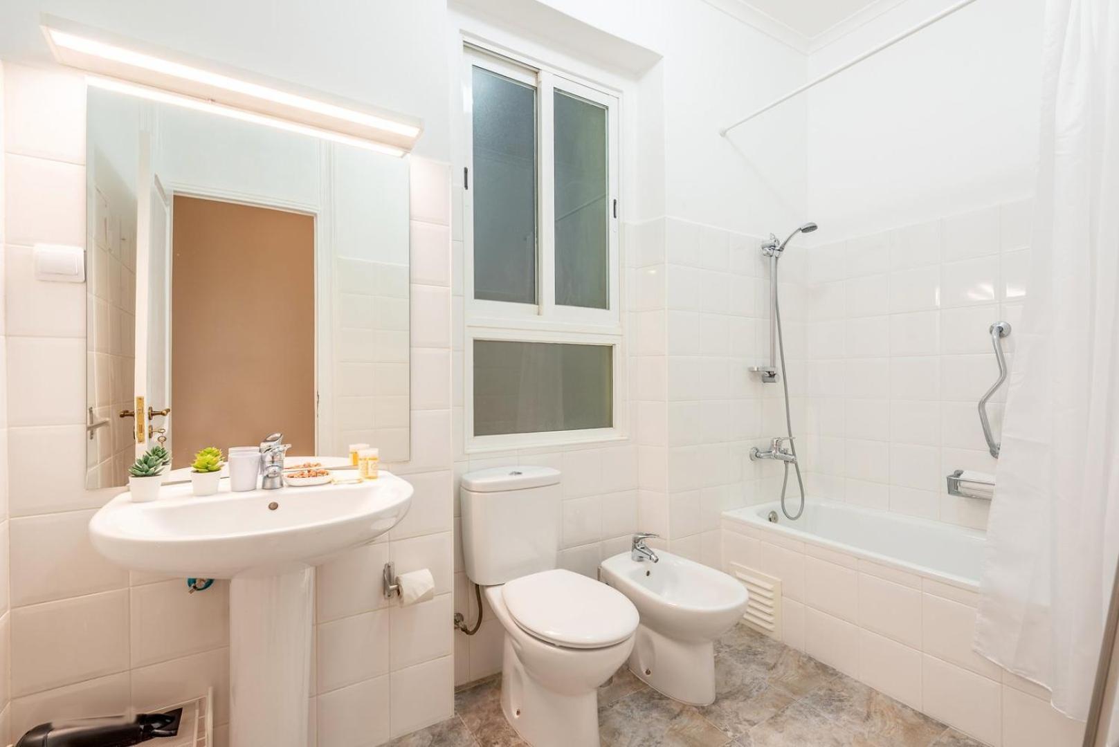 Guestready - Saldanha Building Garden Apartment Lisbon Bagian luar foto