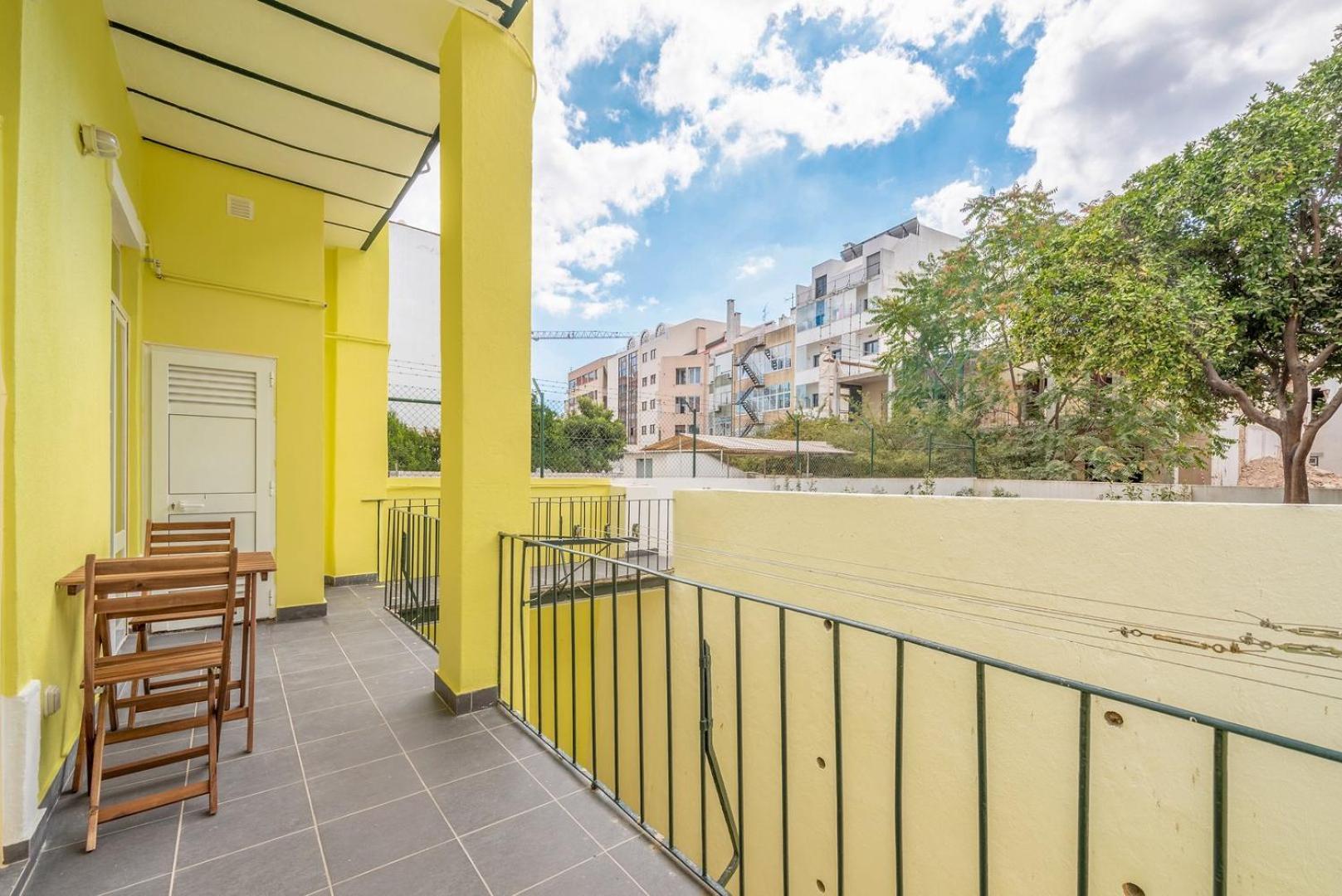 Guestready - Saldanha Building Garden Apartment Lisbon Bagian luar foto